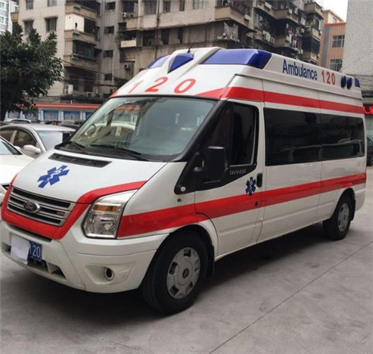 惠城信赖我们的救护车出租，让转院不再艰难