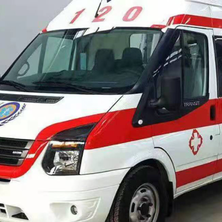 惠城非急救护送病人转院租赁救护车的优缺点对比